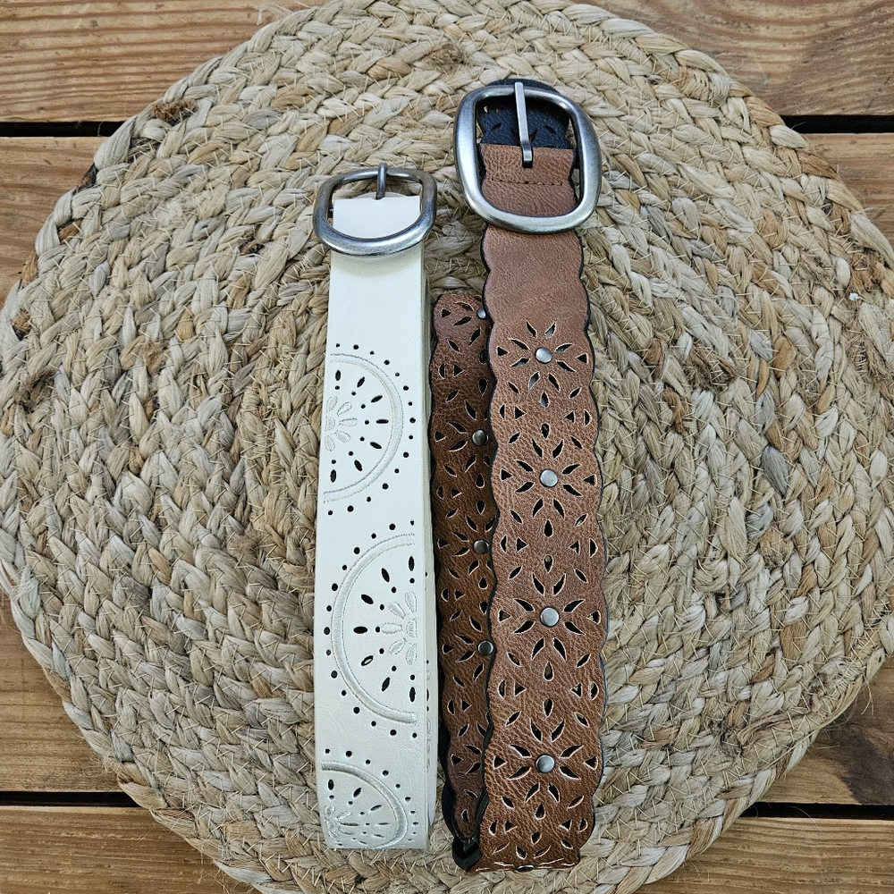 Women's belts